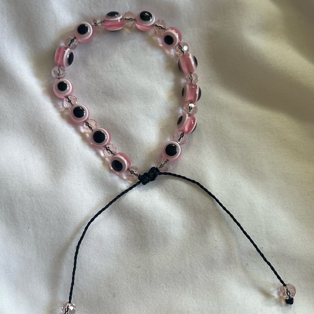 pink evil eye bracelet 🧿🪬